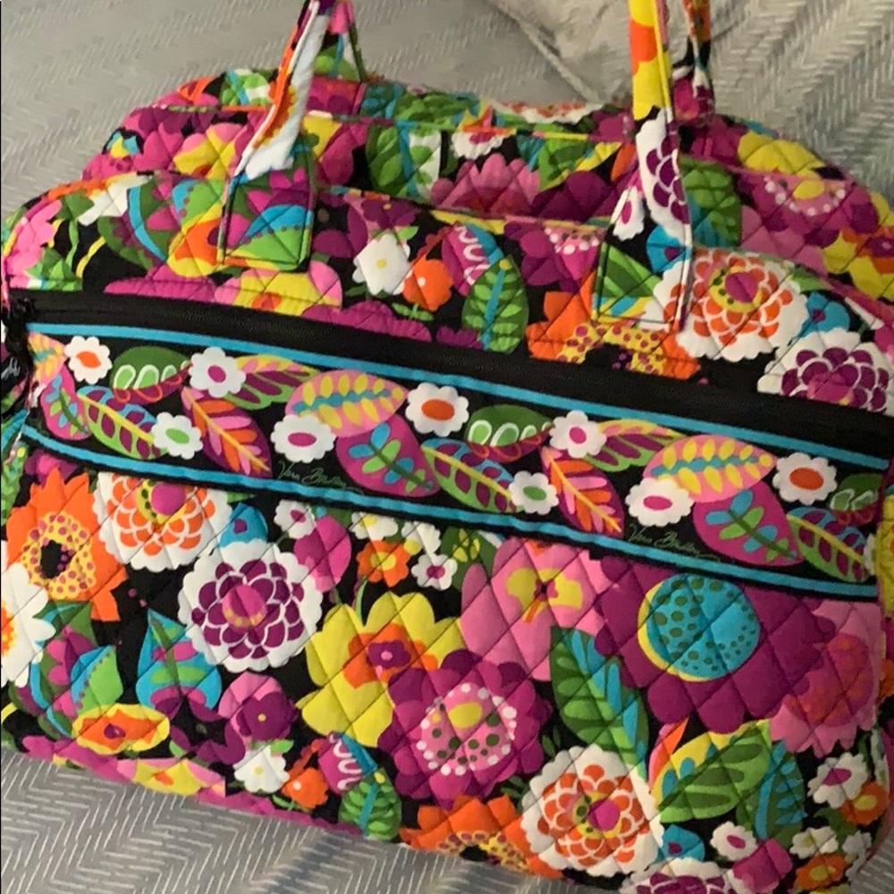 Vera Bradley Carryon Bag
